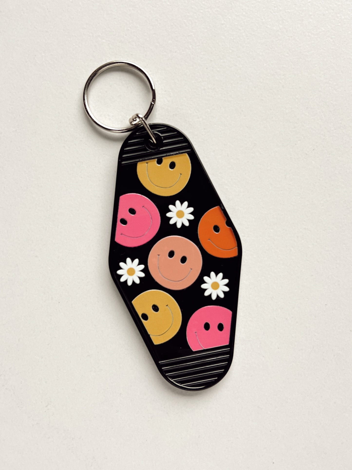 Smiley Multicolor Motel Keychain