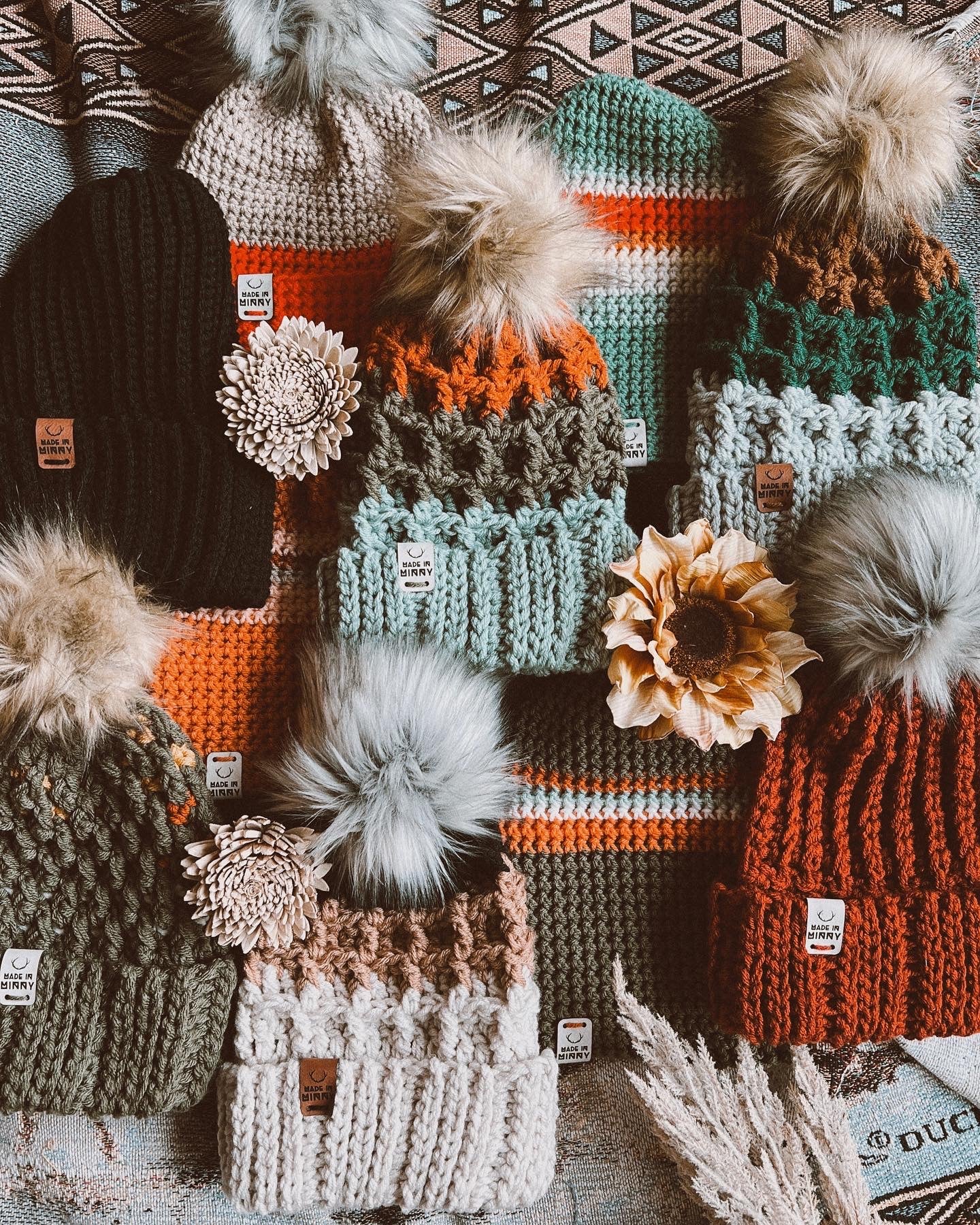 Minny Beanie | Retro Stripe Olive