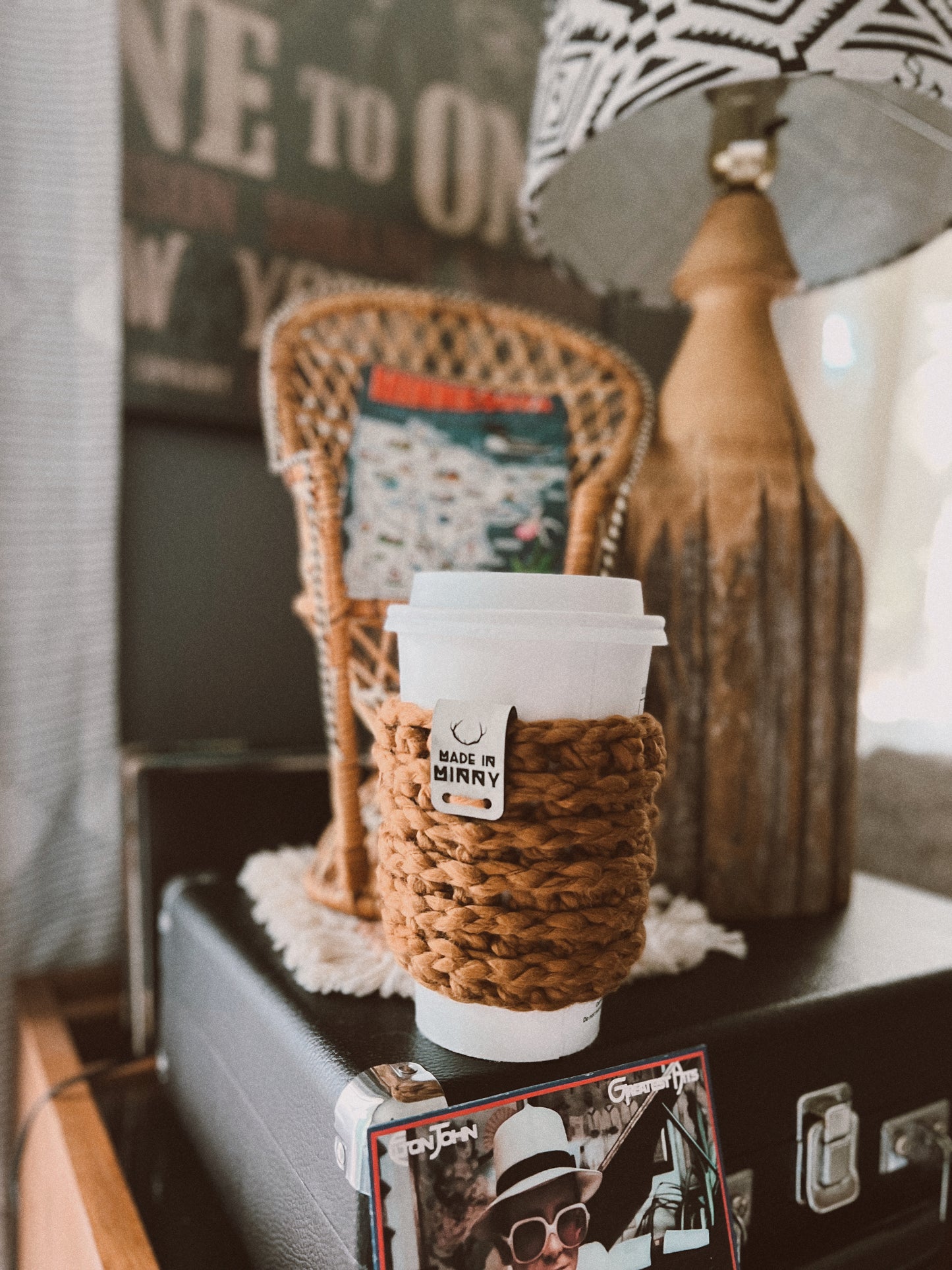 Chunky Coffee Cup Sleeve | Antique Gold