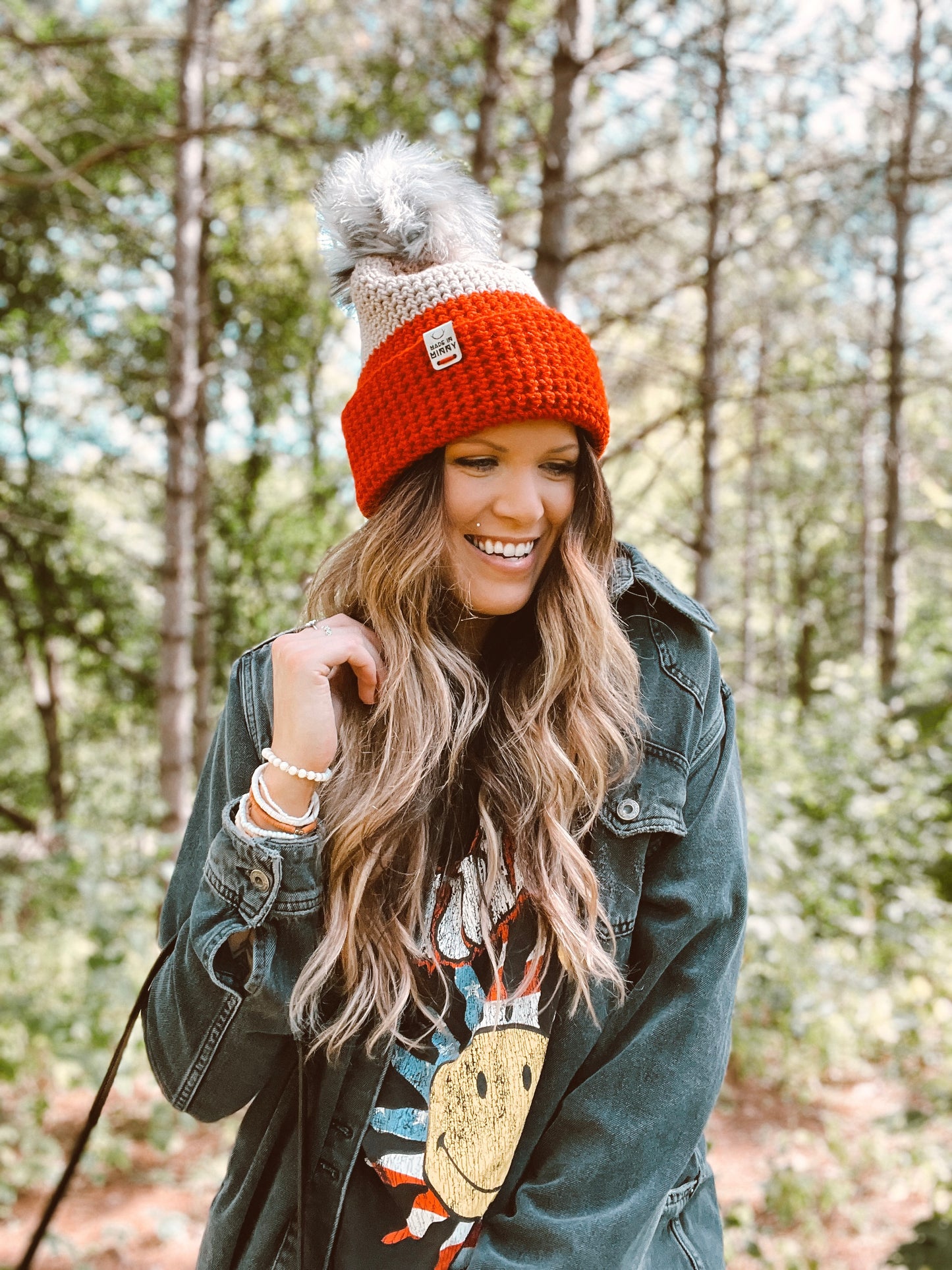 Minny Foldover Beanie | Bright Red & Tan