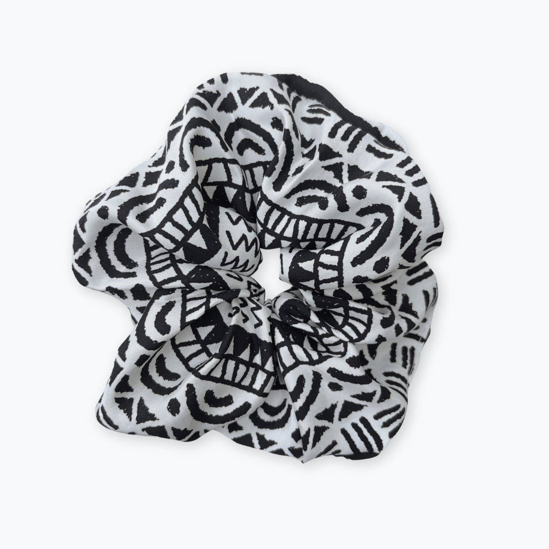 B&W Mudcloth Print XL Scrunchie