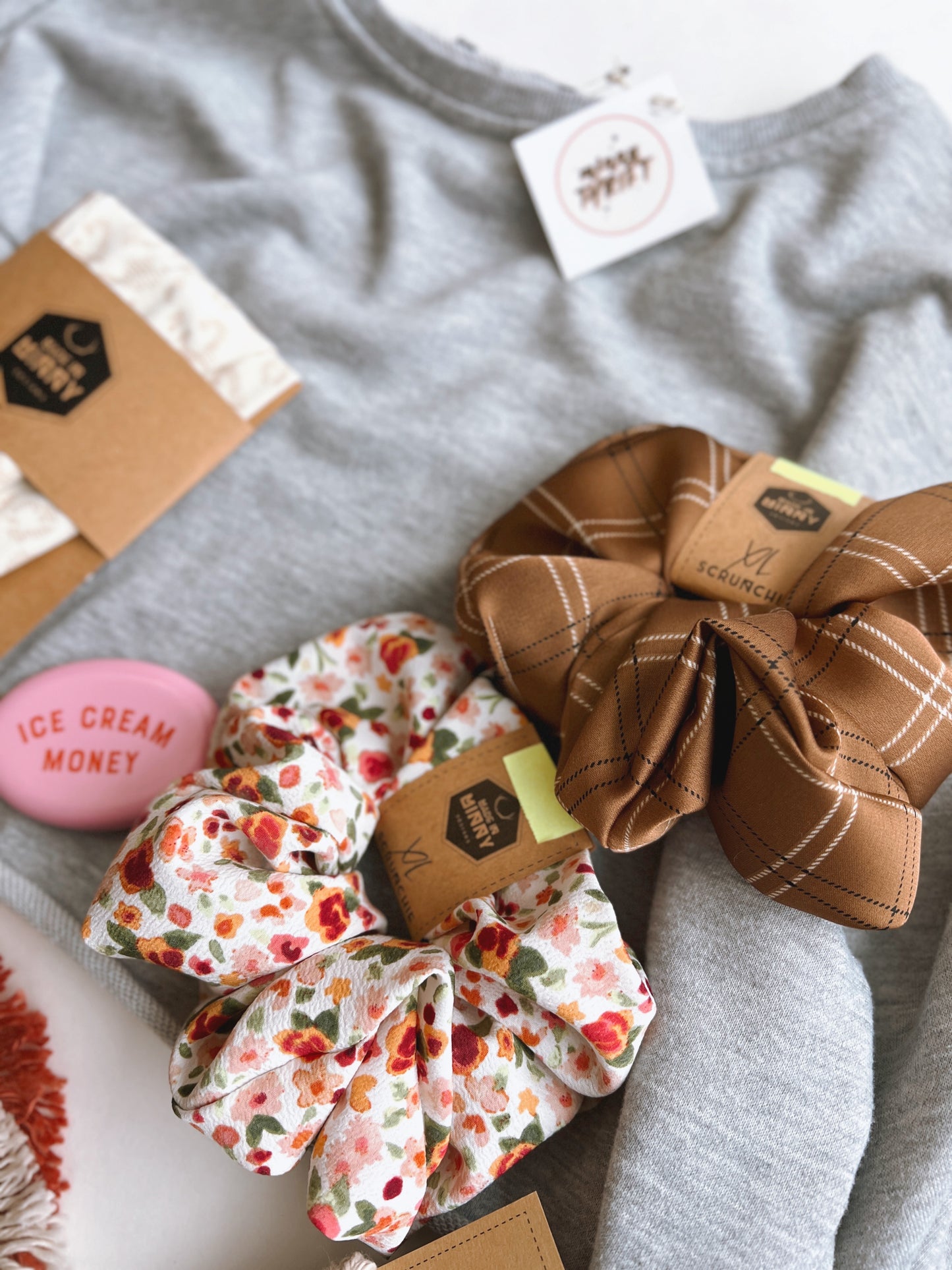 Ditsy Flowers XL Scrunchie