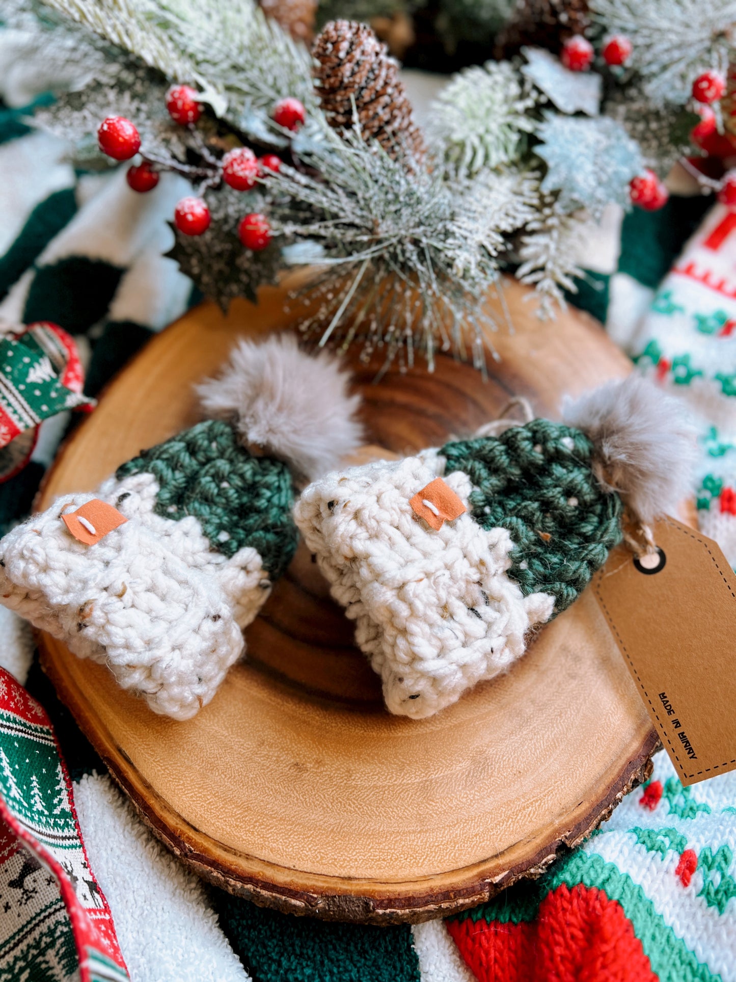 2-Tone Fold Chunky Beanie Christmas Ornaments (set of 2)