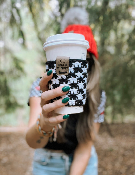 Check Coffee Cup Sleeve | Black & White